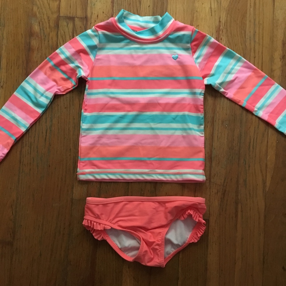 Girl's rash guard size 4t